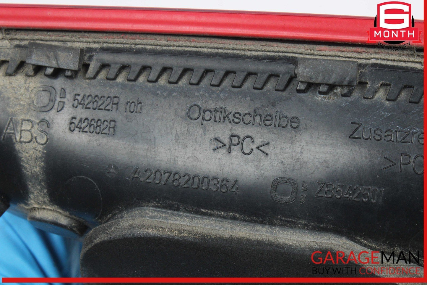 Mercedes-Benz    Unknown 2078200464 / A2078200464 / A 207 820 04 64