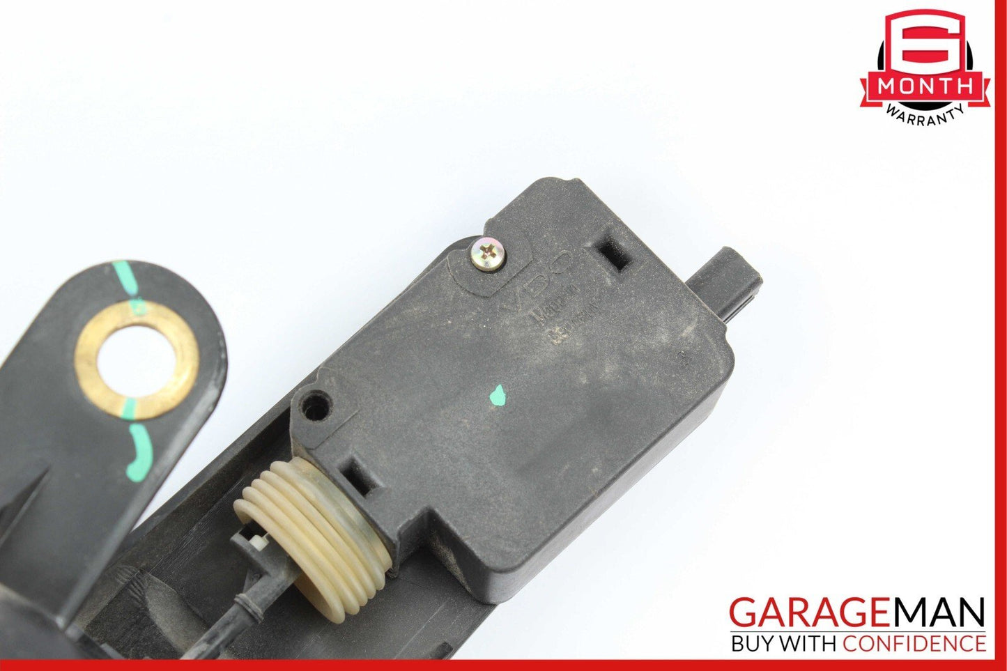98-05 Mercedes W163 ML320 ML500 Fuel Gas Filler Housing Trim Assy 1636300067