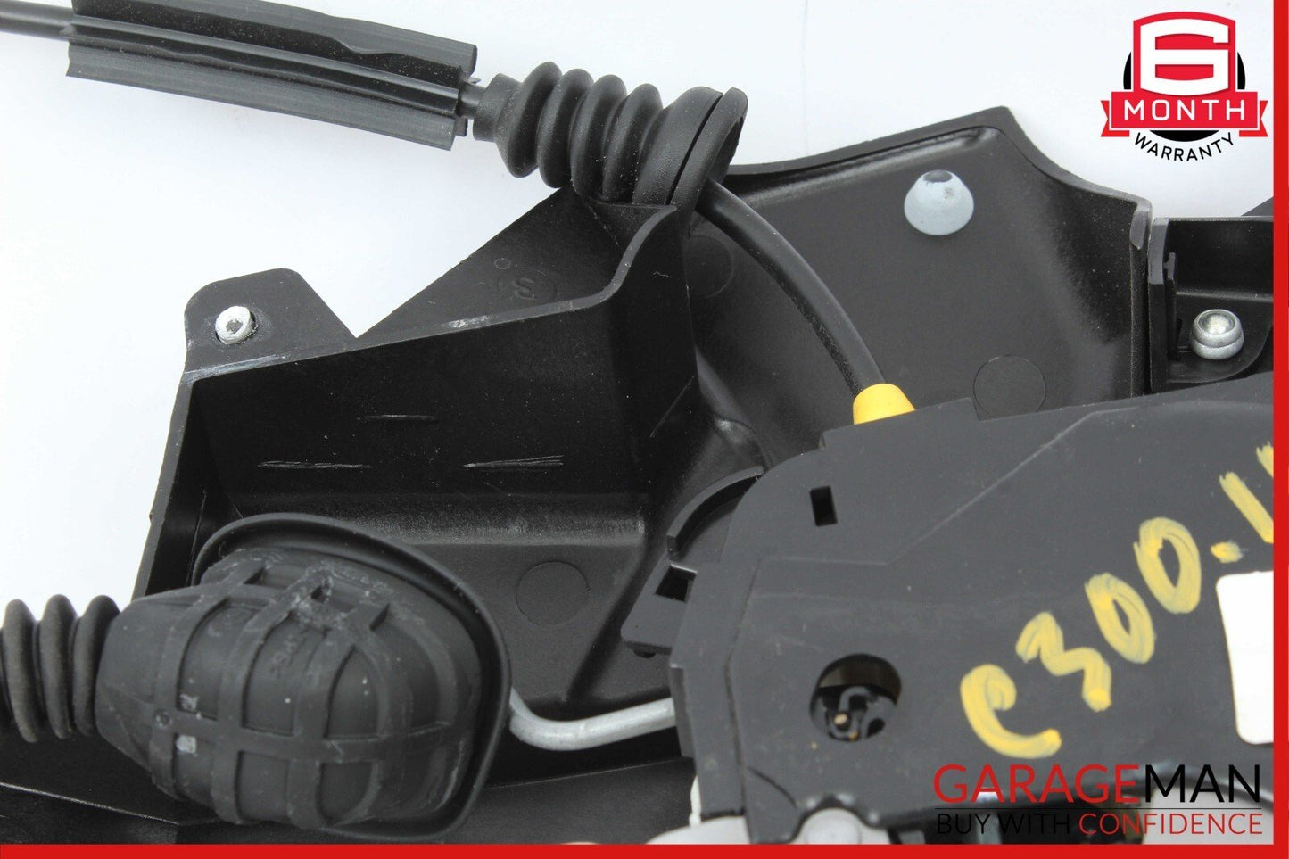 08-14 Mercedes W204 C300 C350 C63 AMG Front Left Side Door Lock Latch Actuator