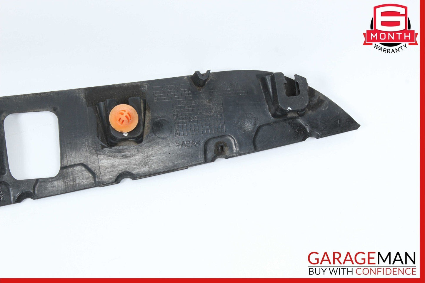 10-13 Mercedes W212 E350 E400 E550 E63 Sedan Trunk Lid Tailgate Handle Trim