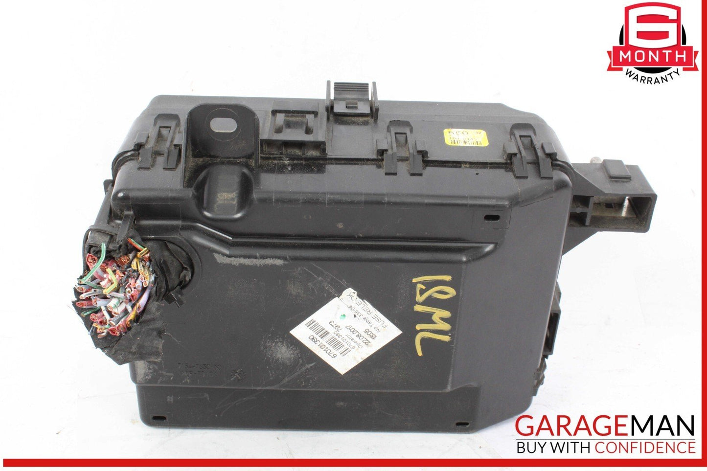 17-20 Maserati Levante M161 Relay Junction Fuse Box 670101390 OEM