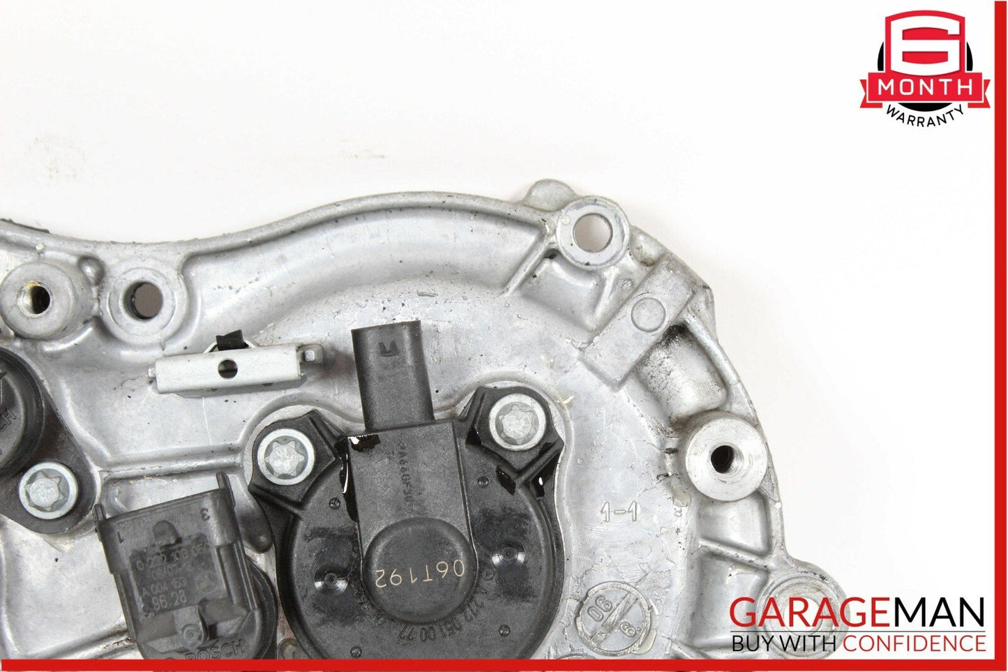 06-10 Mercedes E350 R350 S550 Front Left Side Engine Timing Chain Cover Plate