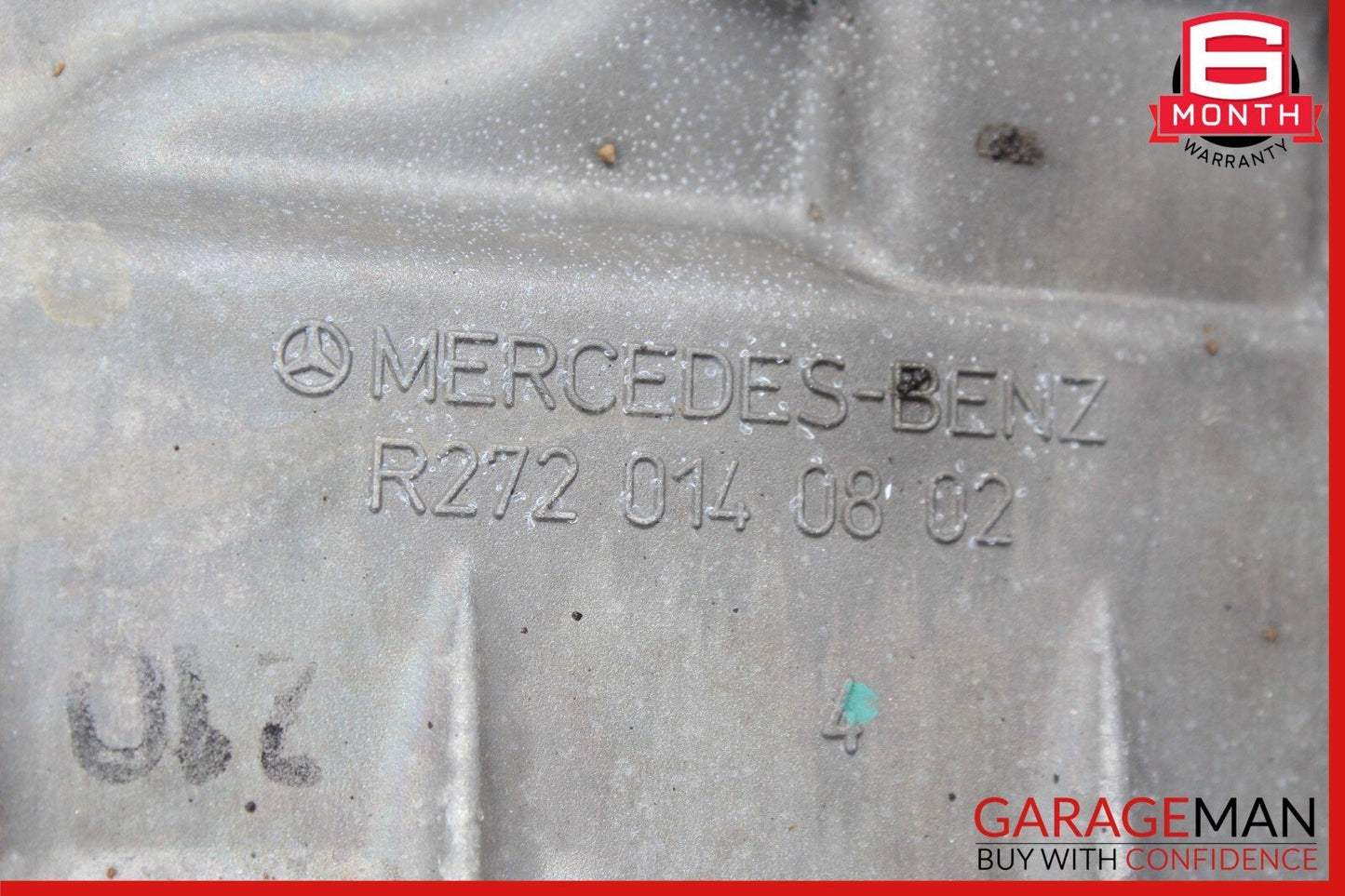 05-11 Mercedes R171 SLK300 Engine Upper Oil Sump Baffle Pan 2720142102 OEM