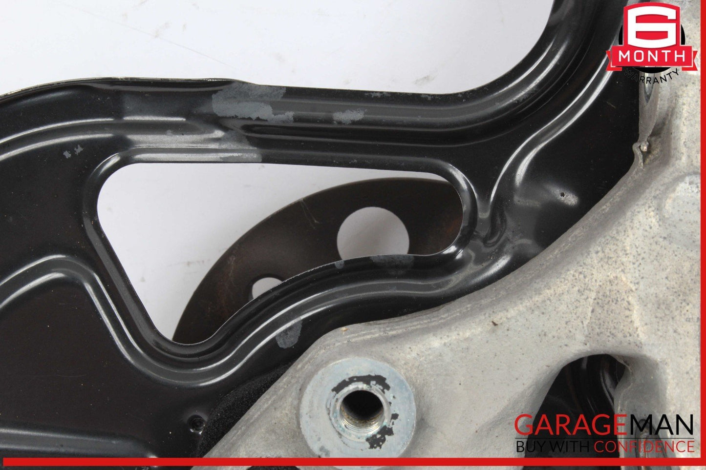 08-20 Mercedes W204 C300 E550 Front Left Side Wheel Spindle Knuckle Hub Bearing