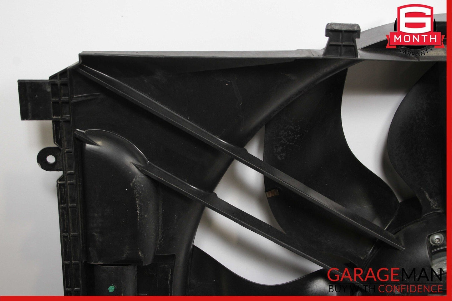 08-18 Mercedes C250 E250 SLK350 Engine Radiator Cooling Fan Motor Shroud Assy