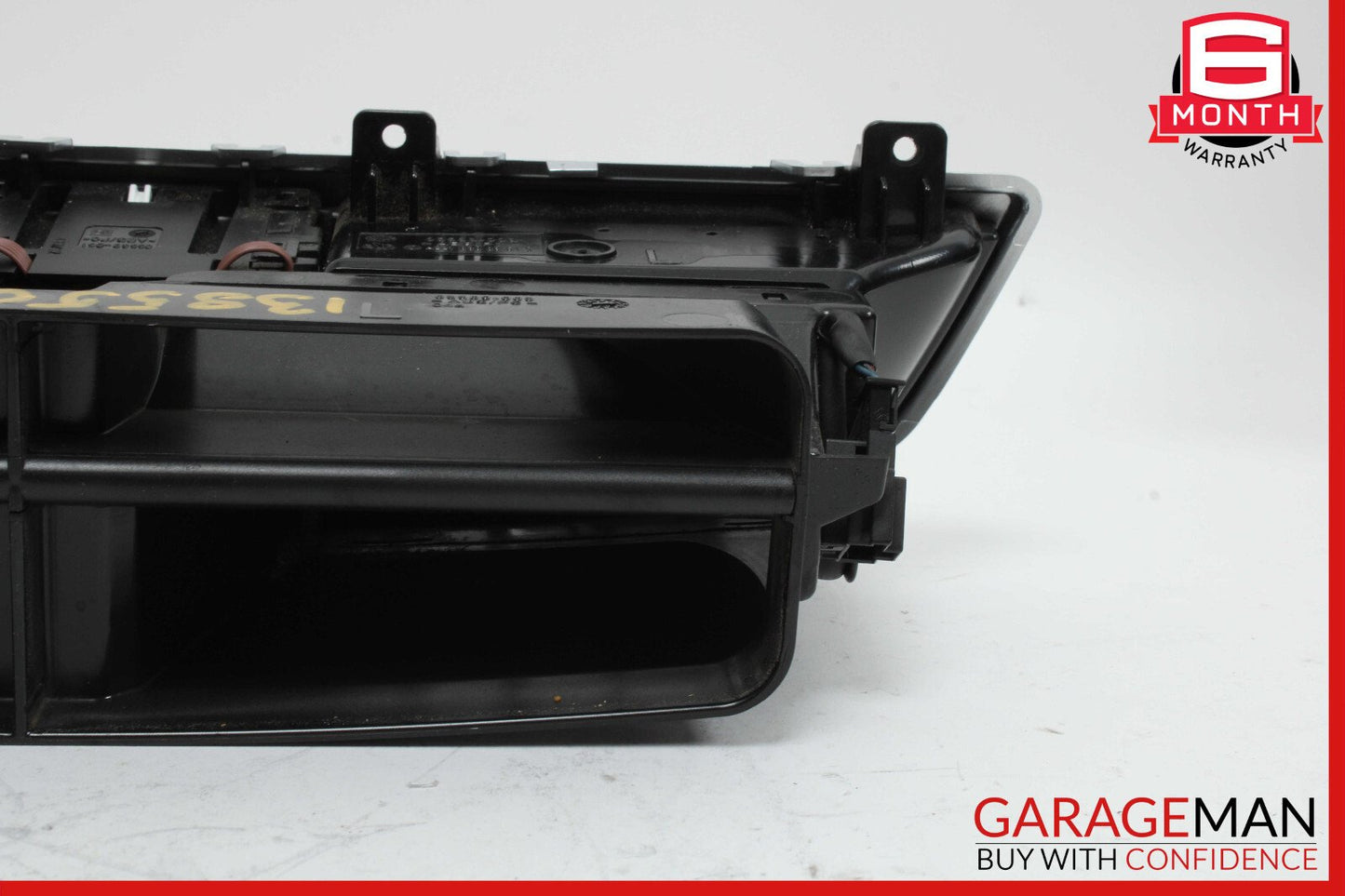 07-13 Mercedes W221 S550 S600 Center Dash AC A/C Air Vent Clock Trim Assembly
