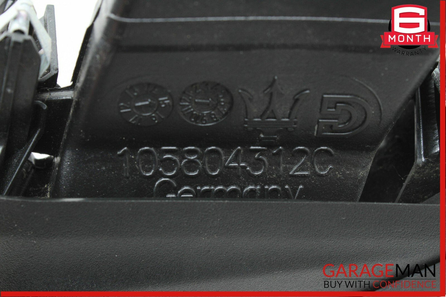 14-18 Maserati Quattroporte Front Right Passenger Side Door Triangle Trim Cover