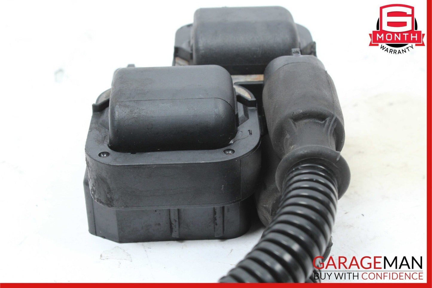 98-06 Mercedes W215 CL55 C320 S500 SL500 S430 Ignition Coil Pack 0001587803 OEM