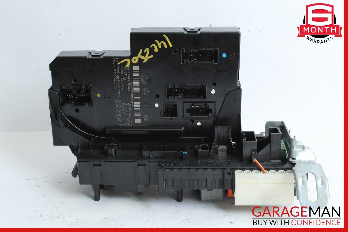 12-14 Mercedes W204 C250 C350 C63 AMG Rear SAM Module Relay Fuse Box Assembly