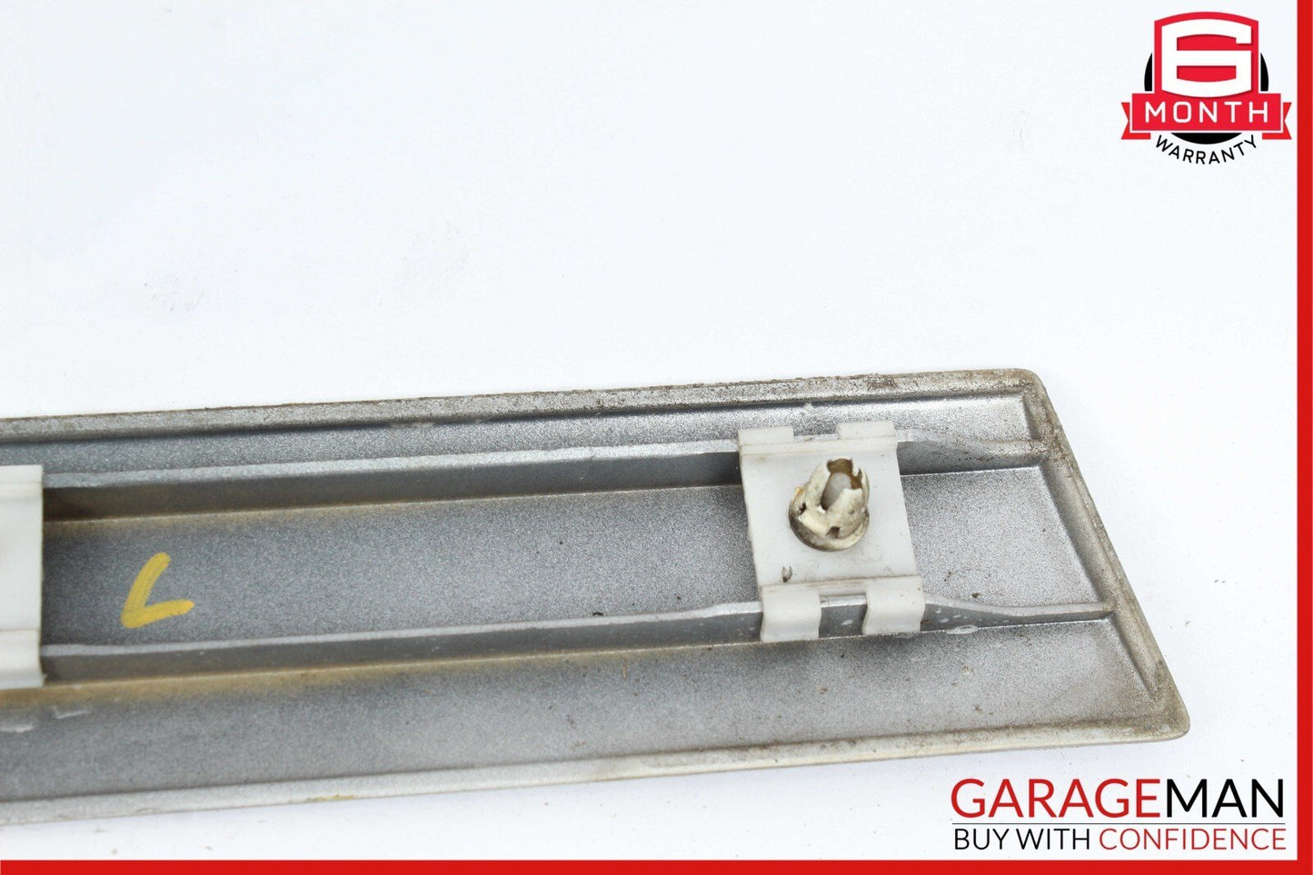 98-03 Mercedes W208 CLK430 CLK320 Rear Left Quarter Molding Trim 2086900362 OEM
