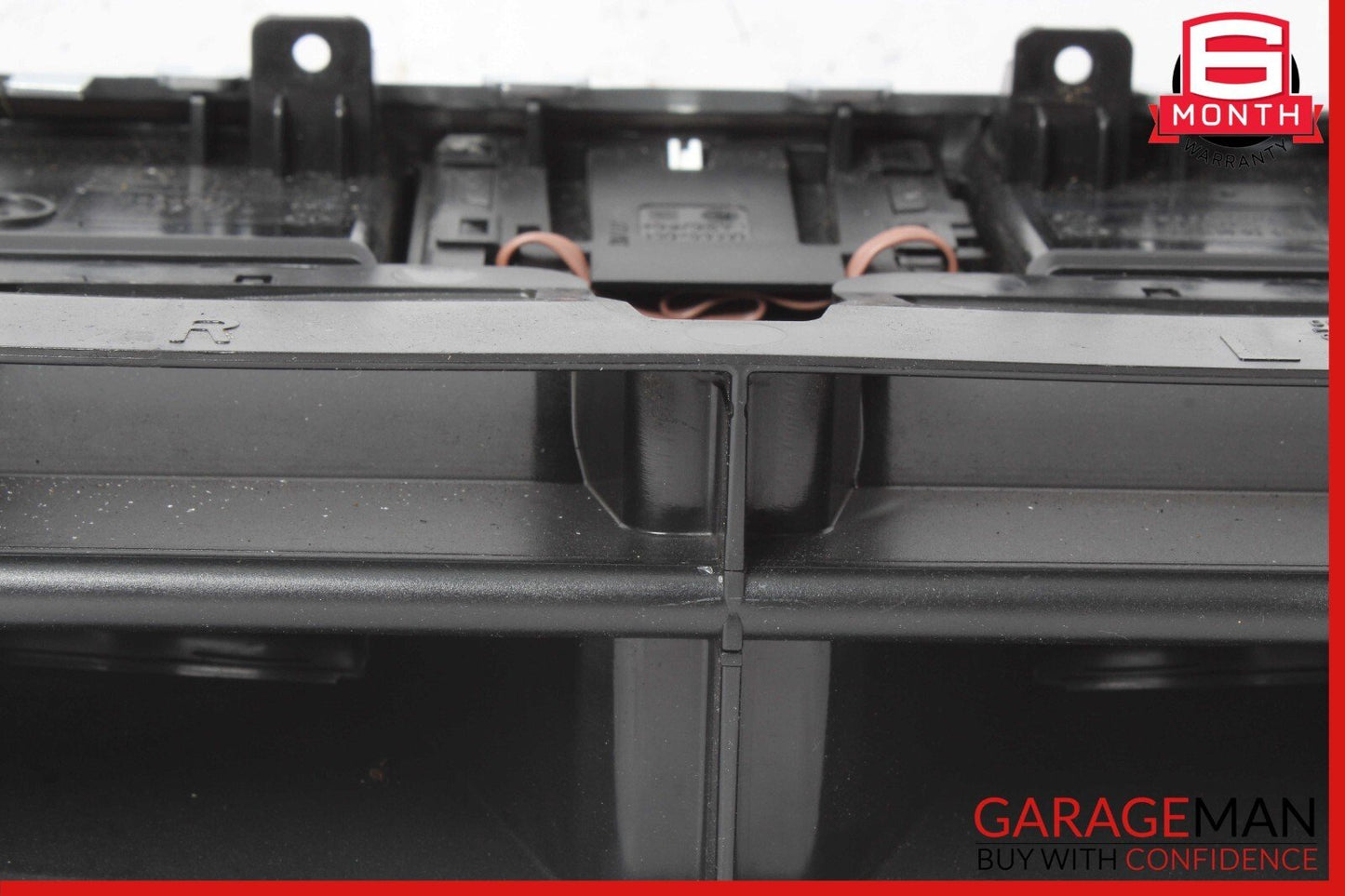 07-13 Mercedes W221 S550 Center Dash Air Vent AC A/C Clock Trim Cover Assembly