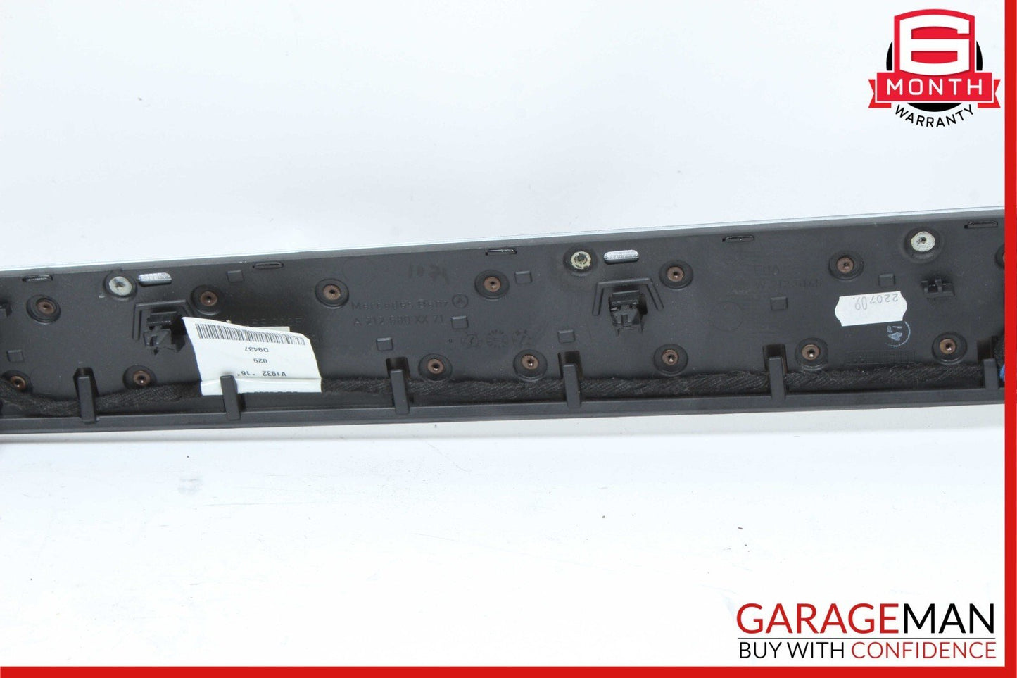 10-13 Mercedes W212 E350 Center Dash A/C Air Vent Hazard Light Trim Assembly OEM