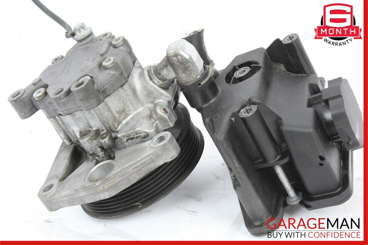 08-11 Mercedes W204 C350 Power Steering Pump Reservoir Assembly OEM