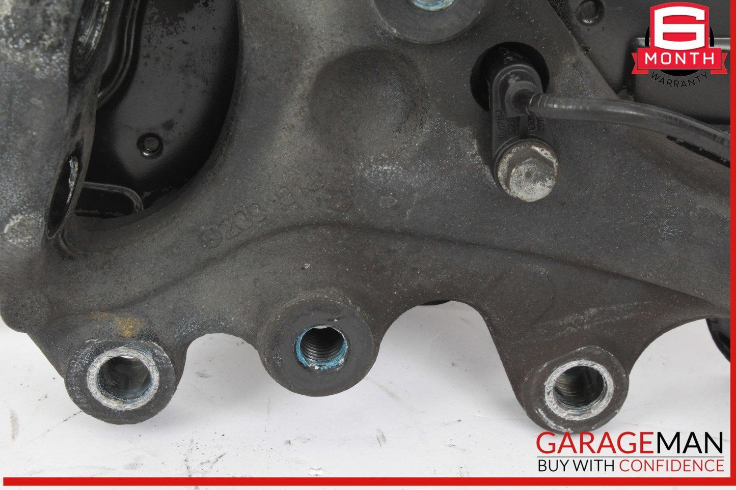 02-11 Mercedes W203 C240 SLK300 C350 Front Right Side Spindle Knuckle Hub OEM