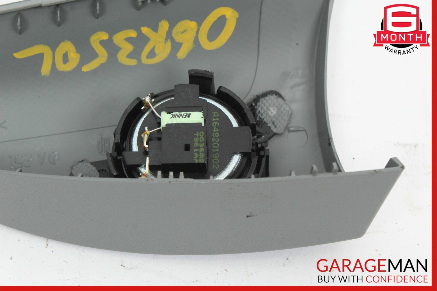 06-13 Mercedes W251 R350 R500 Left Driver Door Corner Tweeter Speaker Grey OEM