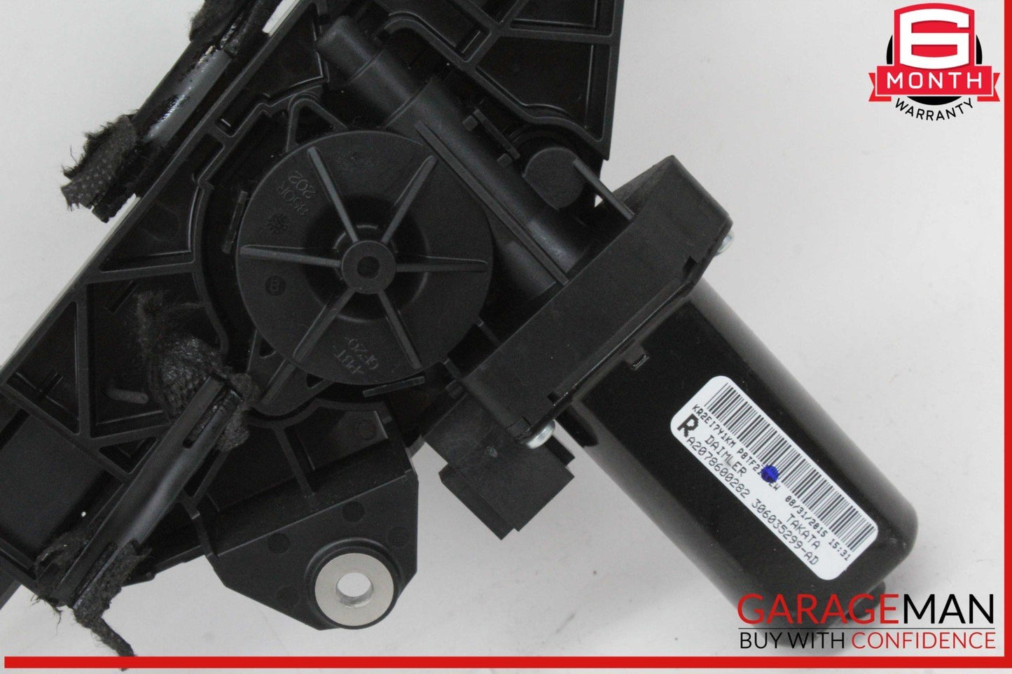 10-17 Mercedes W207 E350 E550 Front Right Side Seat Belt Feeder Retractor OEM