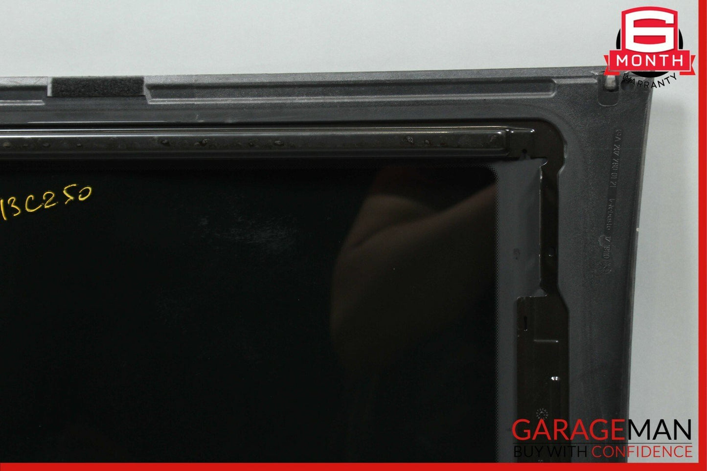 10-17 Mercedes C250 C350 E400 E550 Coupe Center Middle Panoramic Roof Glass