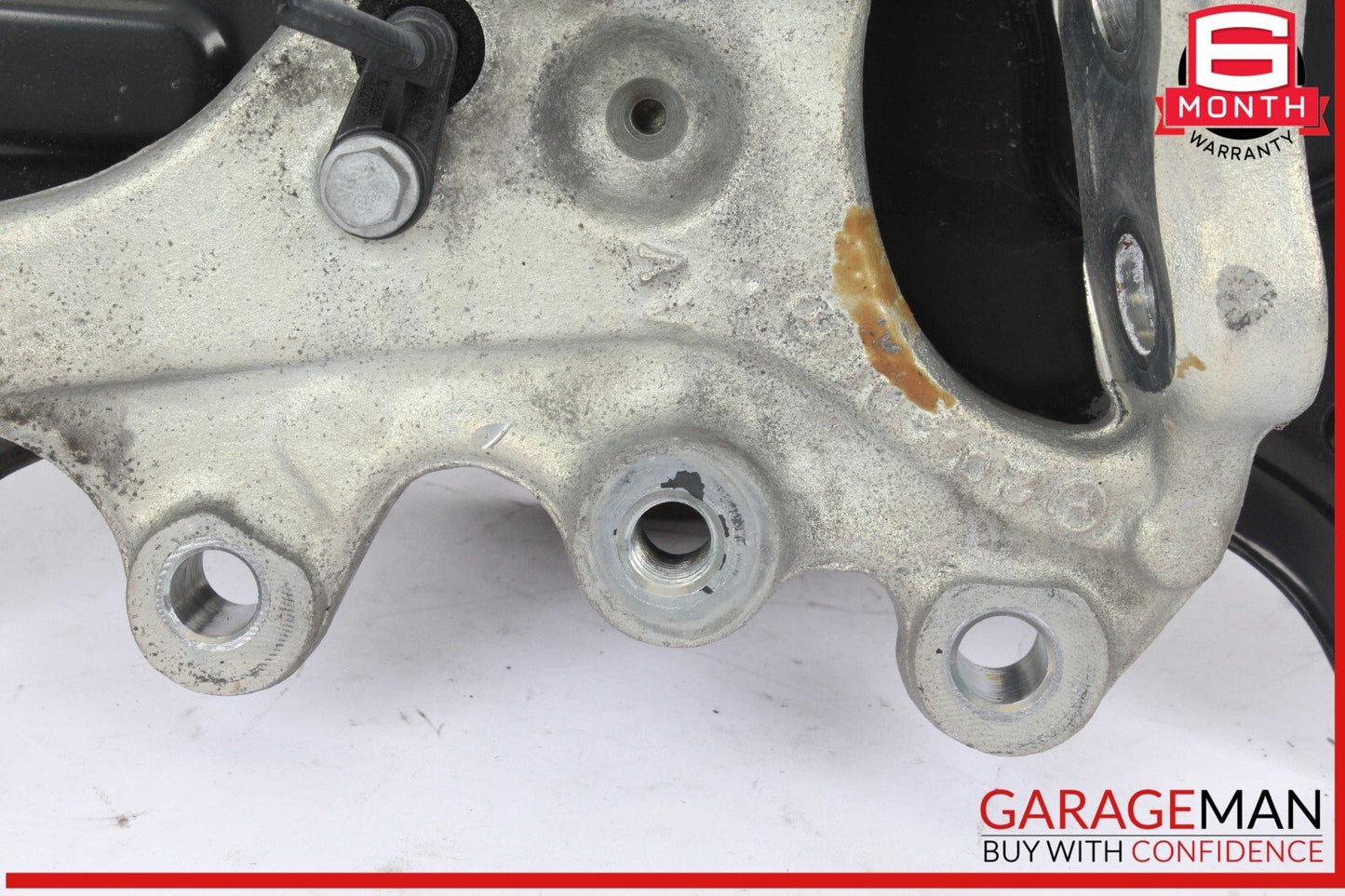 08-20 Mercedes W204 C250 E350 Front Left Wheel Spindle Knuckle Hub Bearing OEM