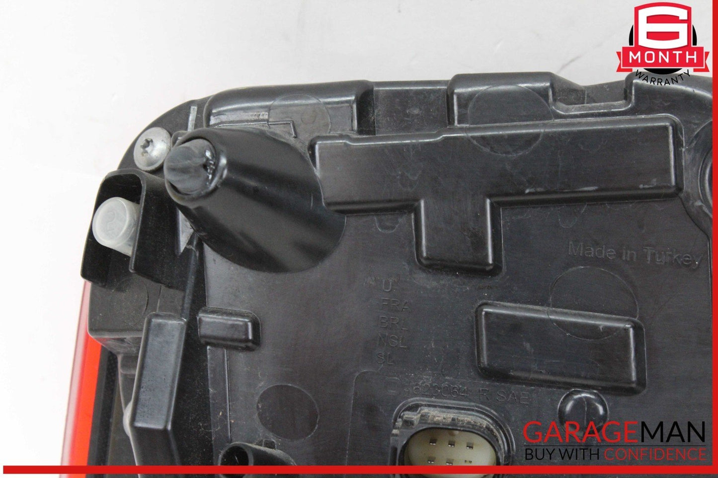 15-18 Audi A8 S8 Rear Right Passenger Side Outer Tail Light Lamp 4H0945096J OEM