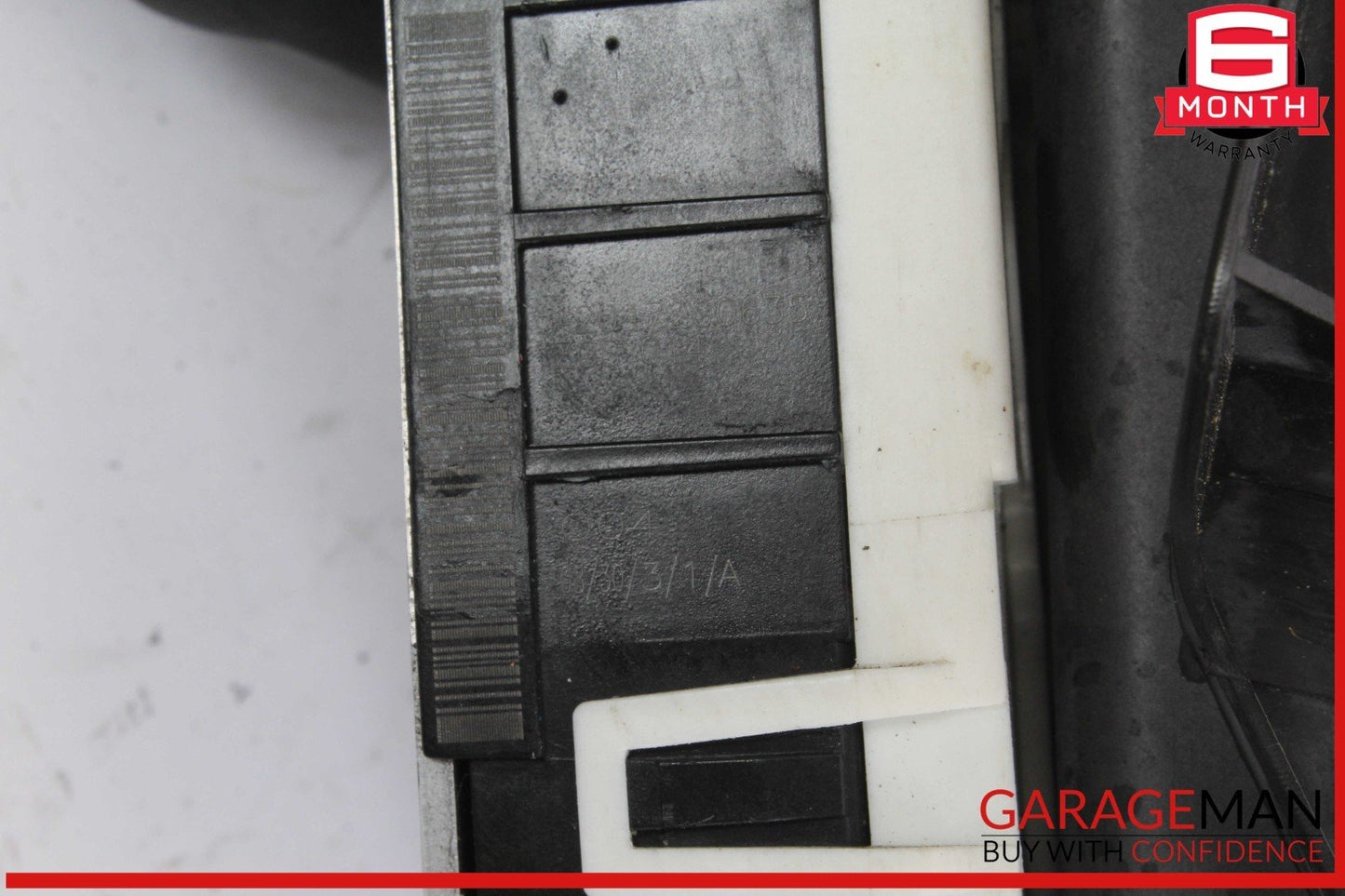 08-14 Mercedes W204 C300 C250 C350 Front Right Side Door Lock Latch Actuator OEM