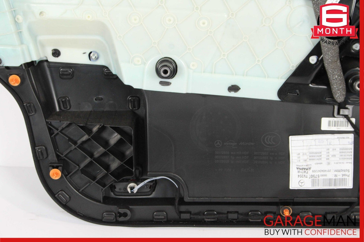 08-14 Mercedes W204 C350 Sedan Front Right Interior Door Panel Trim Cover Assy