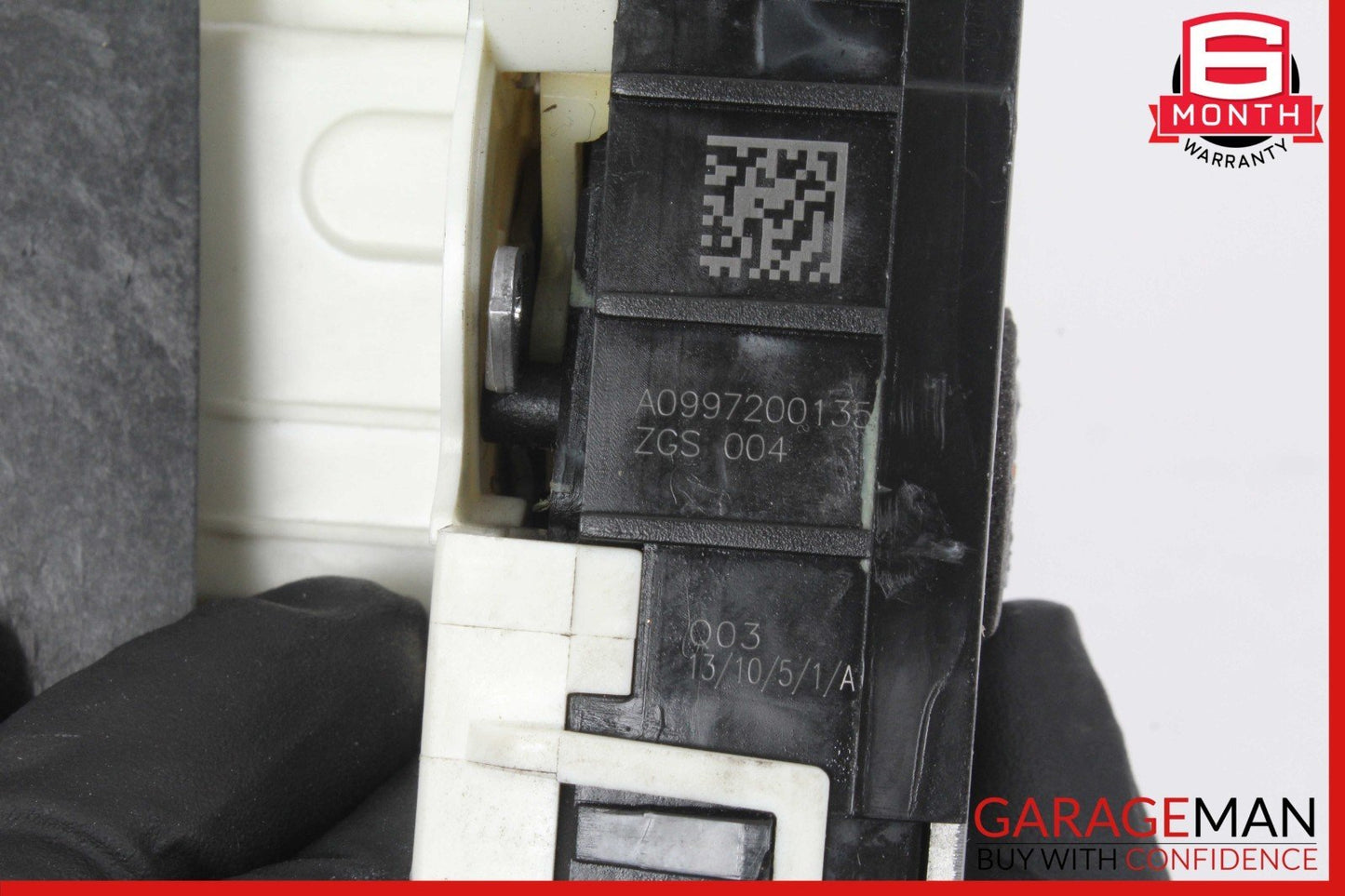 08-20 Mercedes W212 E350 E550 E400 Front Left Side Door Lock Latch Actuator OEM