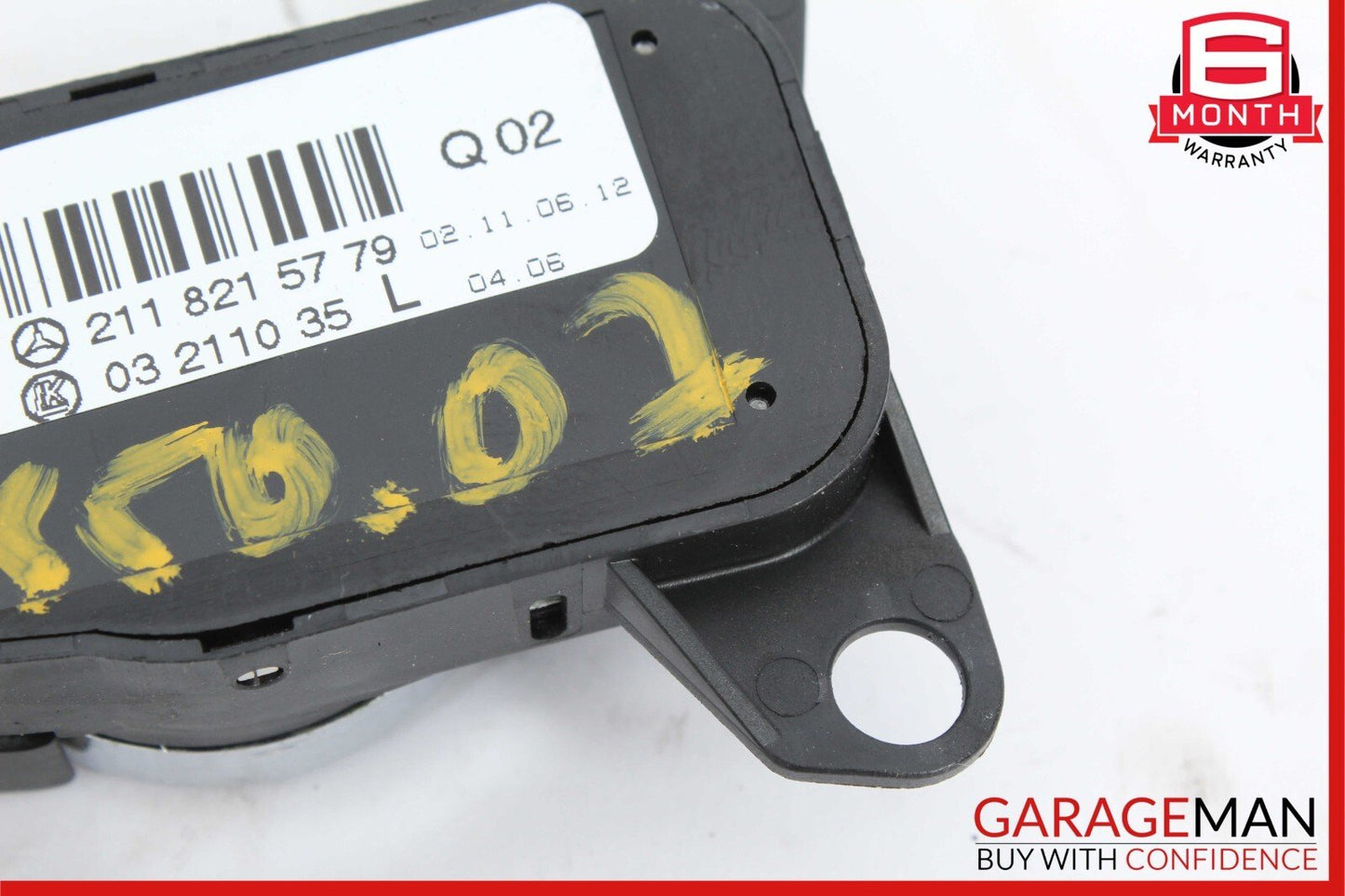 03-11 Mercedes W211 E350 CLS500 Door Mirror Control Switch 2118215779 OEM