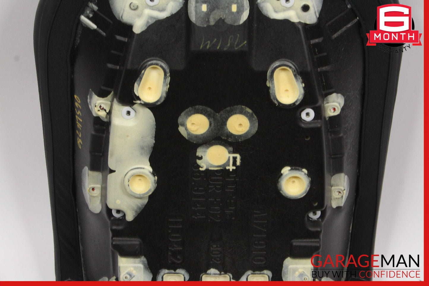 05-11 Mercedes R171 SLK280 SLK350 Front Left Side Top Upper Seat Cushion Black
