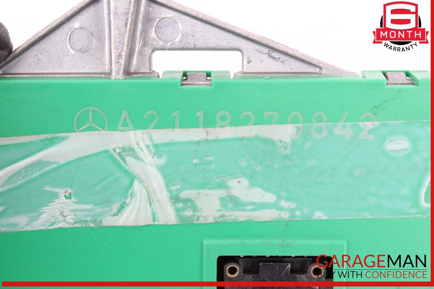 03-09 Mercedes W211 E500 Antenna Amplifier AMP 2118270842 OEM