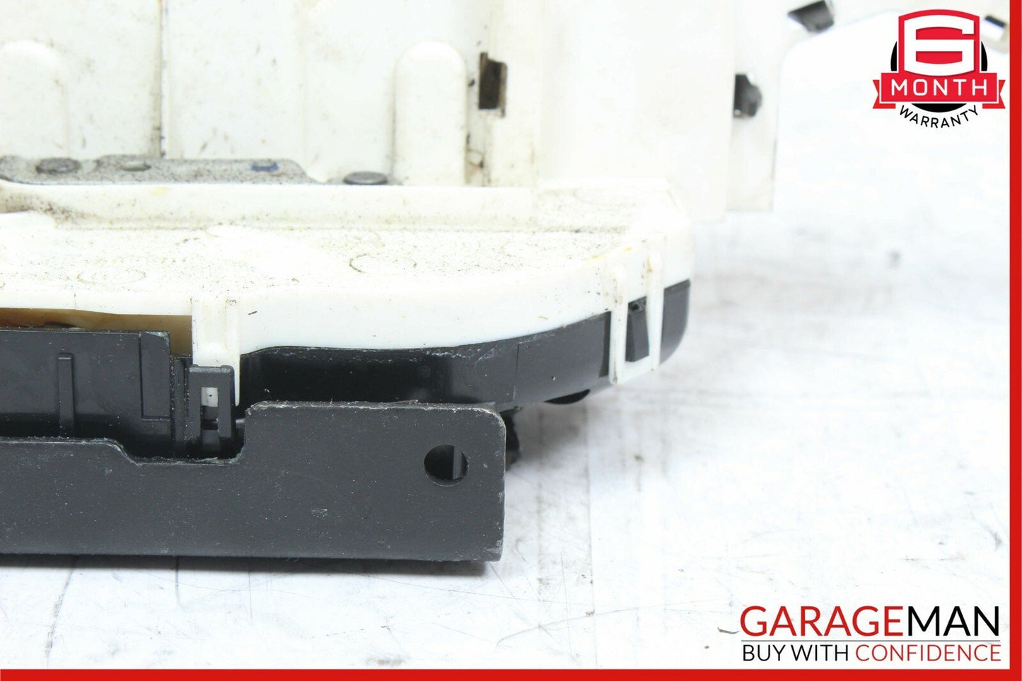 14-17 Maserati Ghibli Front Right Side Door Lock Latch Actuator Mechanism OEM