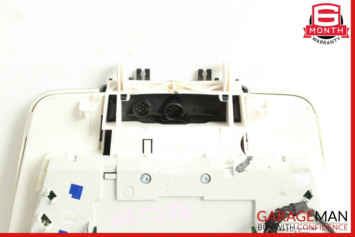 08-14 Mercedes W204 C350 C250 C63 AMG Overhead Dome Light Lamp 2048209701 OEM