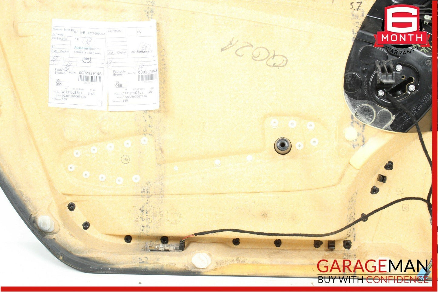 05-11 Mercedes R171 SLK280 SLK350 Front Right Interior Door Panel OEM