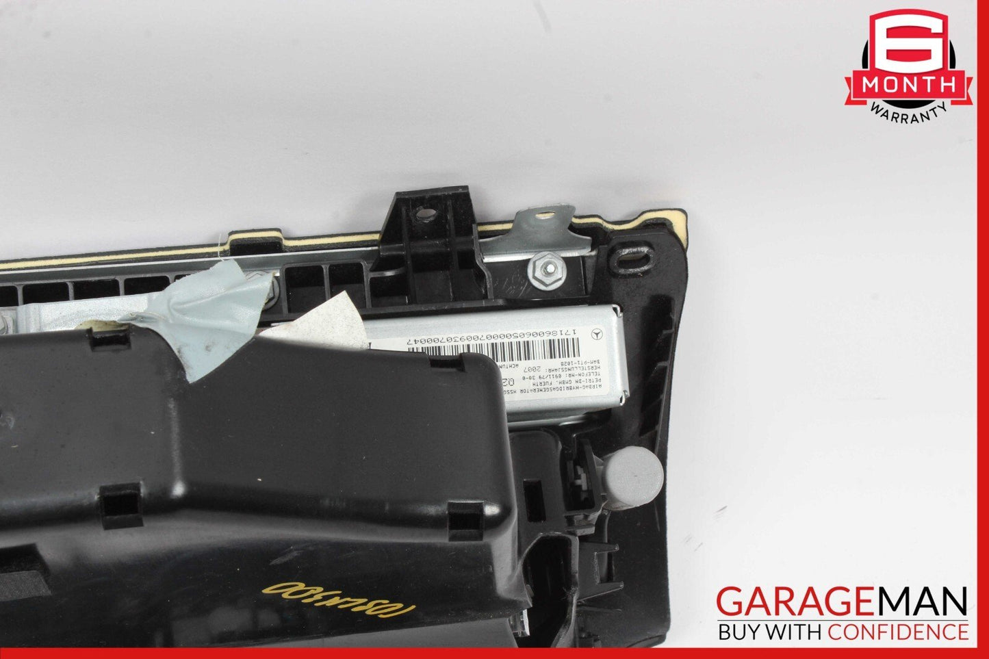05-11 Mercedes R171 SLK300 SLK350 SLK55 Dash Dashboard Glove Box Storage Assy