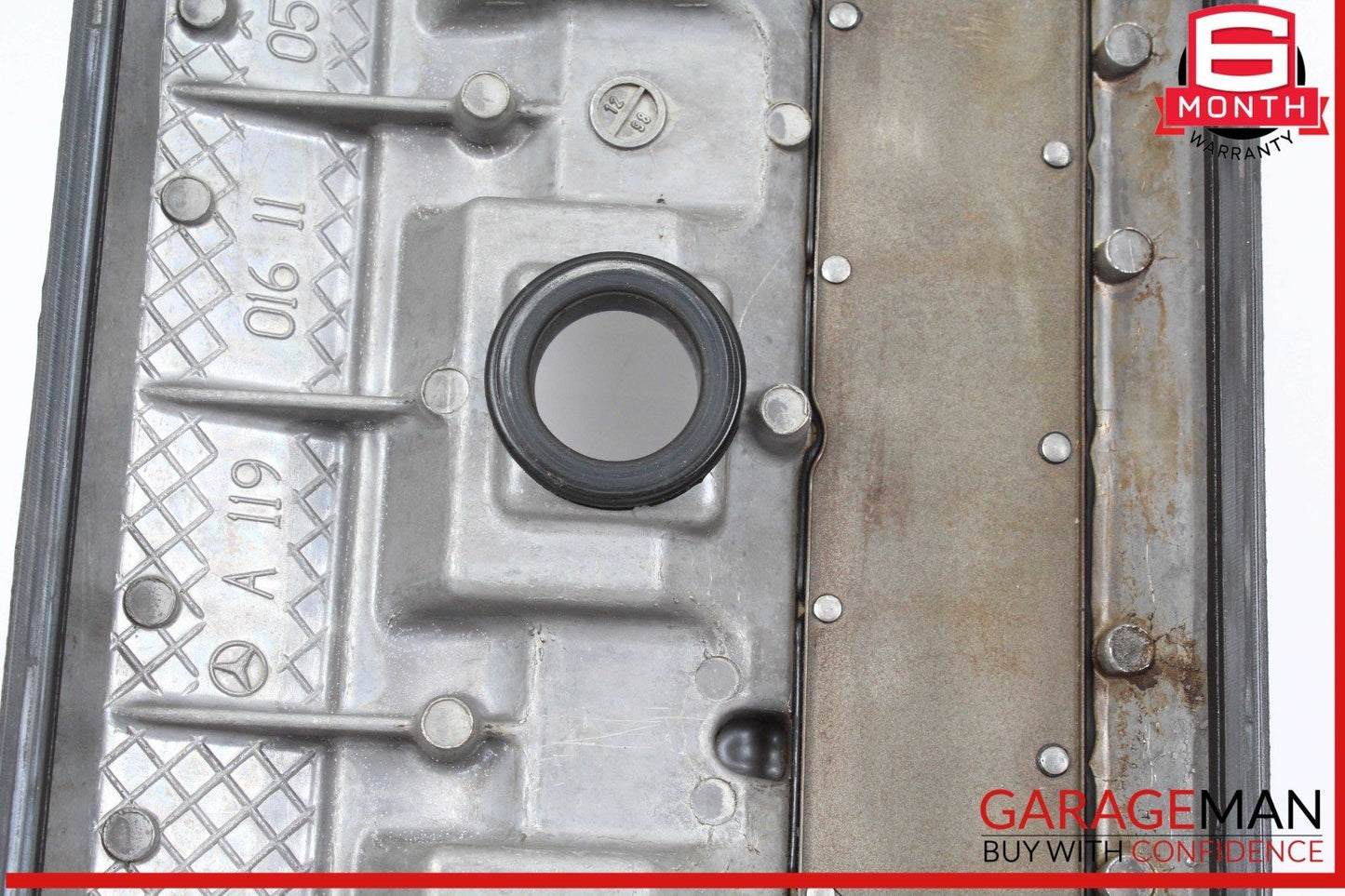 96-99 Mercedes R129 SL500 S500 CL500 M119 V8 Engine Motor Valve Cover Right OEM