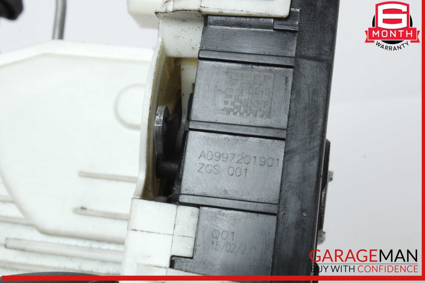 14-19 Mercedes W117 CLA250 Front Left Driver Side Door Lock Latch Actuator OEM