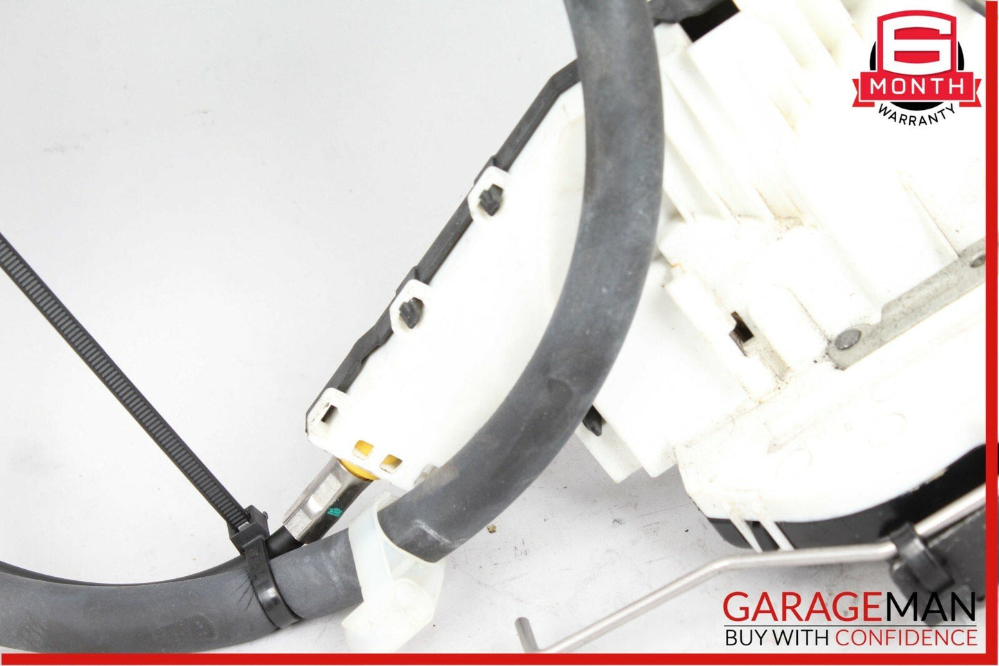 14-18 Maserati Quattroporte Front Left Driver Side Door Lock Latch Actuator OEM