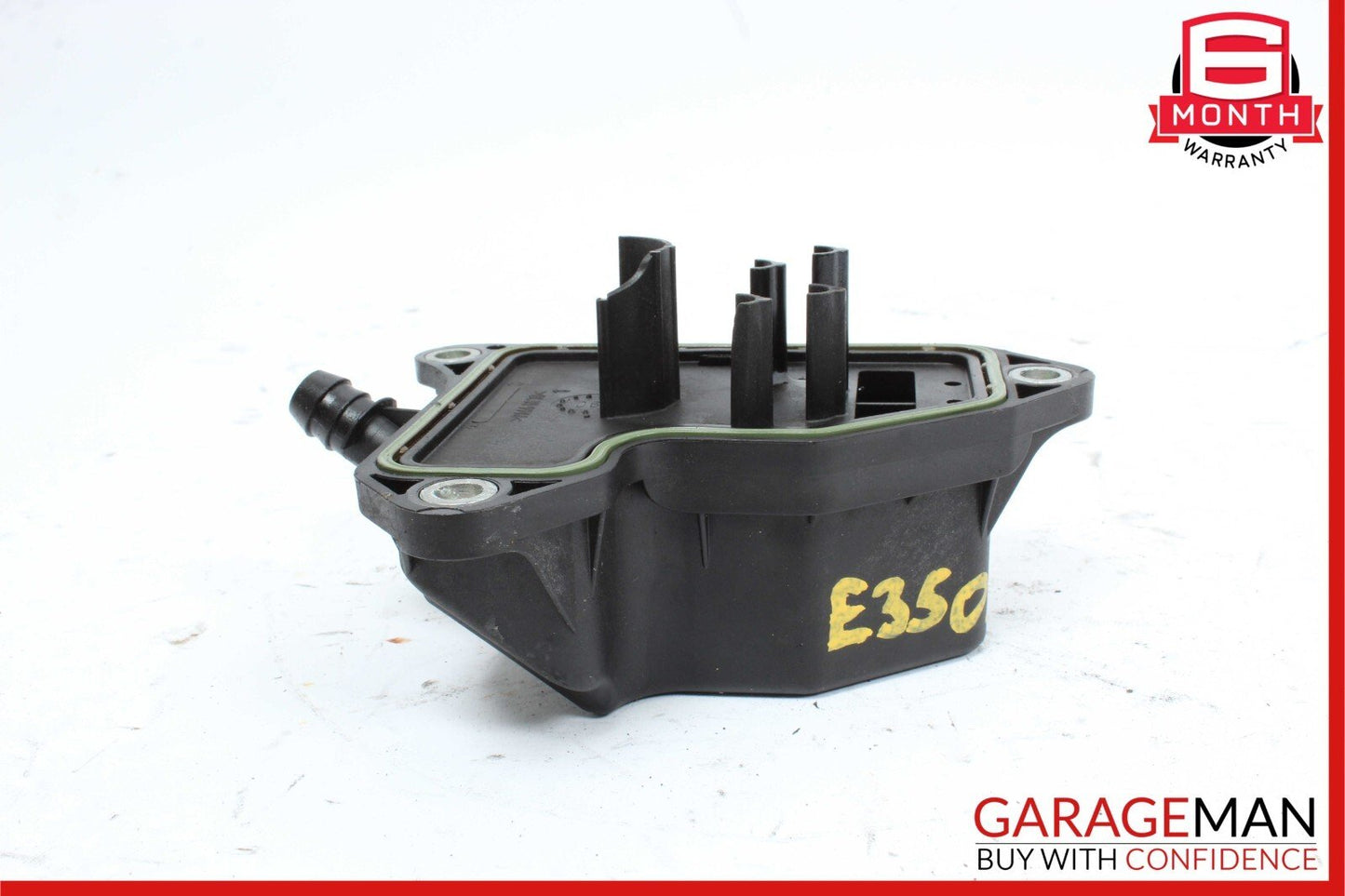 06-15 Mercedes W211 E350 SLK300 C300 Engine Oil Separator Cover 2720160134 OEM