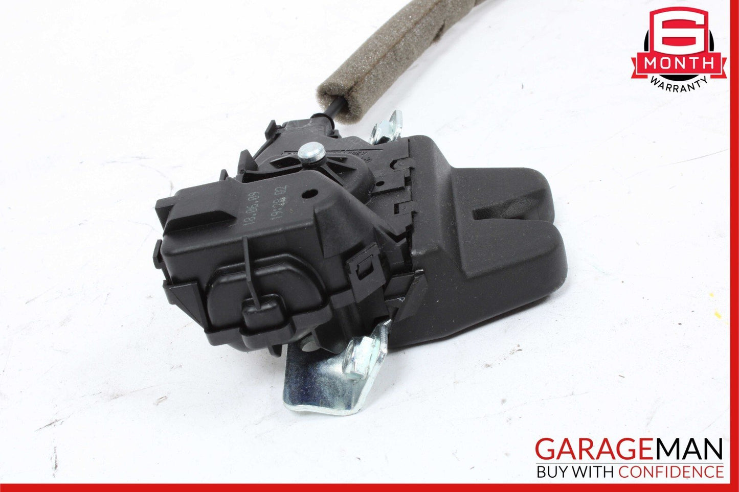 08-18 Mercedes W212 E350 Trunk Lid Latch Lock Actuator w/ Cylinder Lock Latch