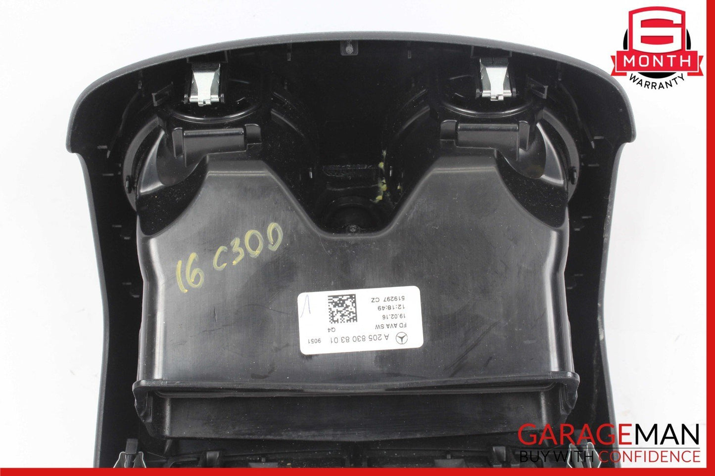 15-20 Mercedes W205 C300 C350e Rear Center Console A/C Air Vent Assy Black OEM