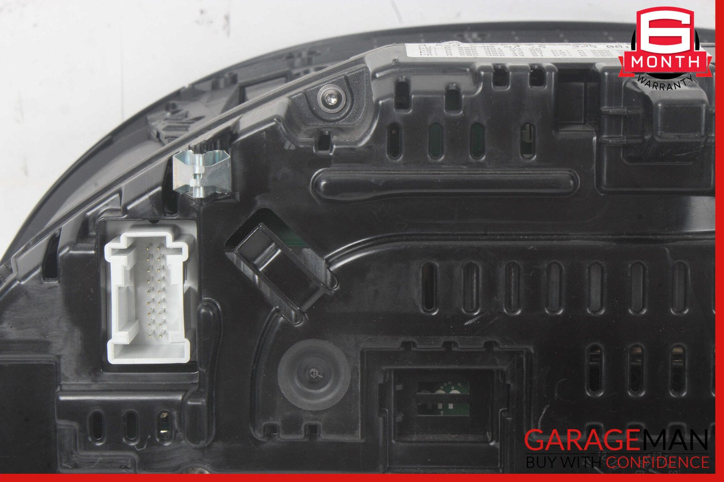 2015-2018 Mercedes-Benz C300 W205 Speedometer Instrument Cluster 2059001718