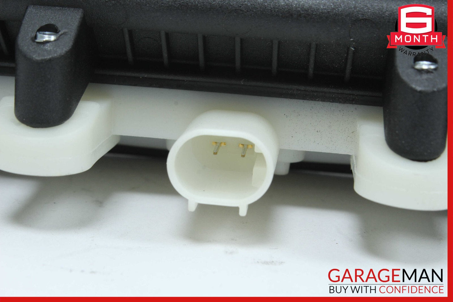 08-15 Mercedes W204 C250 C300 Trunk Lid Release Handle 2047500293 OEM