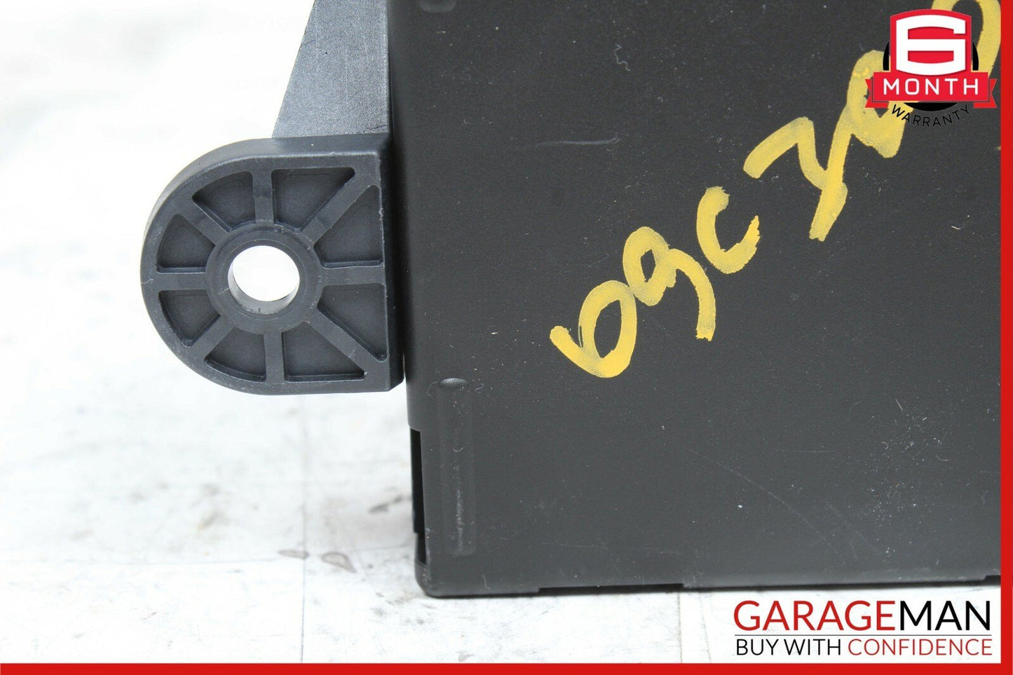 08-14 Mercedes W204 C300 C350 Rear Right Side Door Control Module 2048702526 OEM