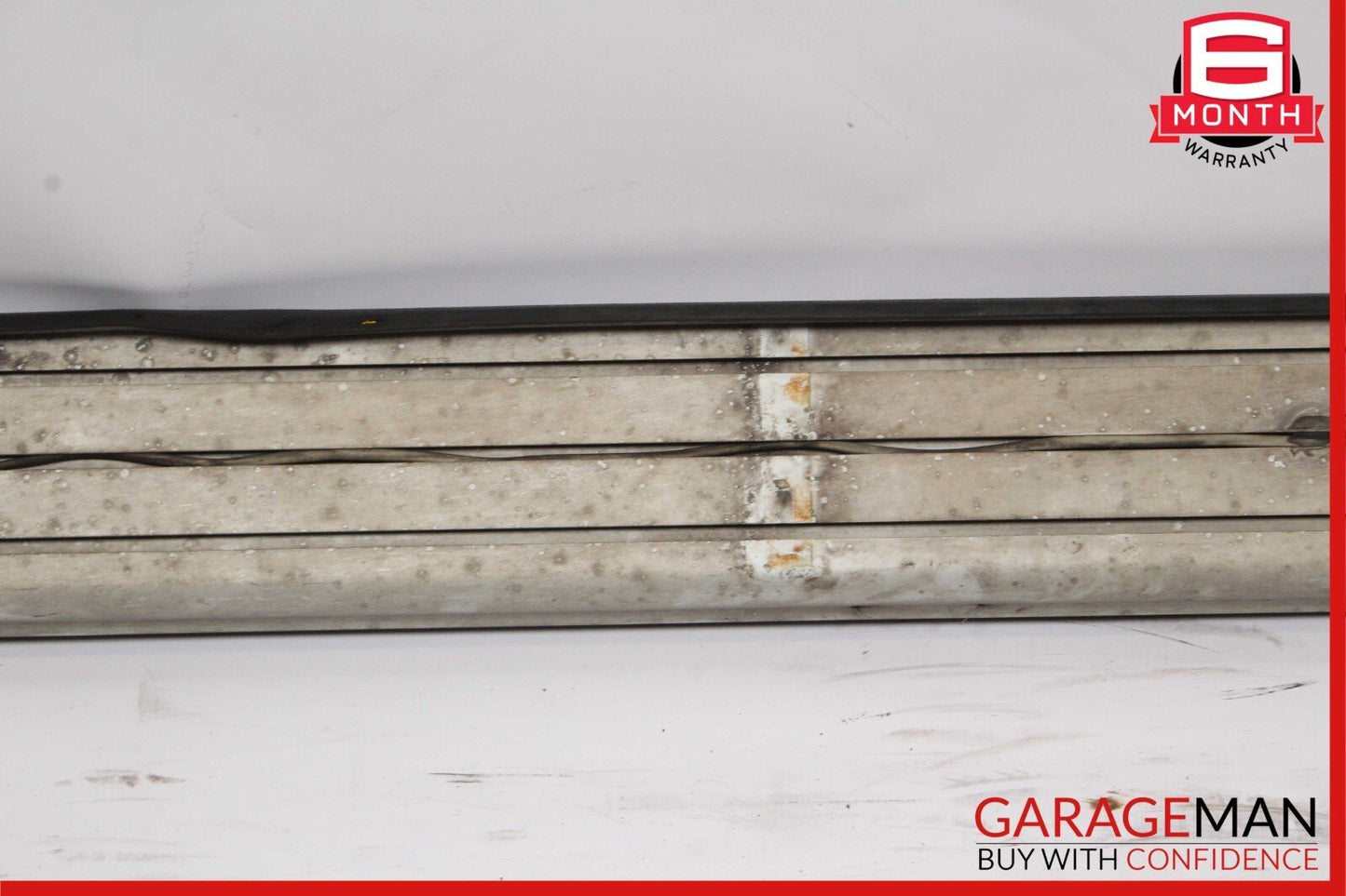 98-05 Mercedes W163 ML350 Left Side Door Step Running Board Nerf Bar Aftermarket