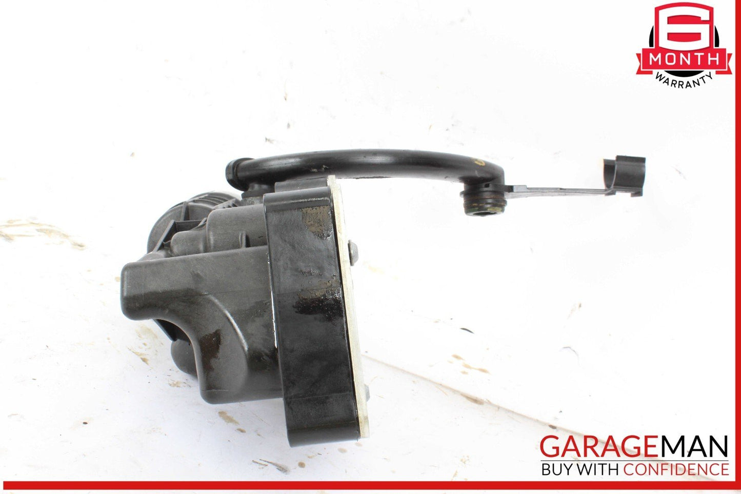 12-15 Mercedes W204 C250 SLK250 M271 Engine Oil Filter Housing 2711801210 OEM