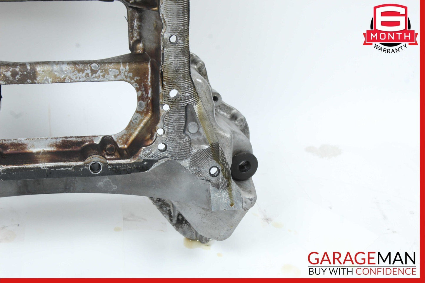 05-11 Mercedes W211 E350 C350 Engine Upper Oil Sump Baffle Pan 2720142102 OEM