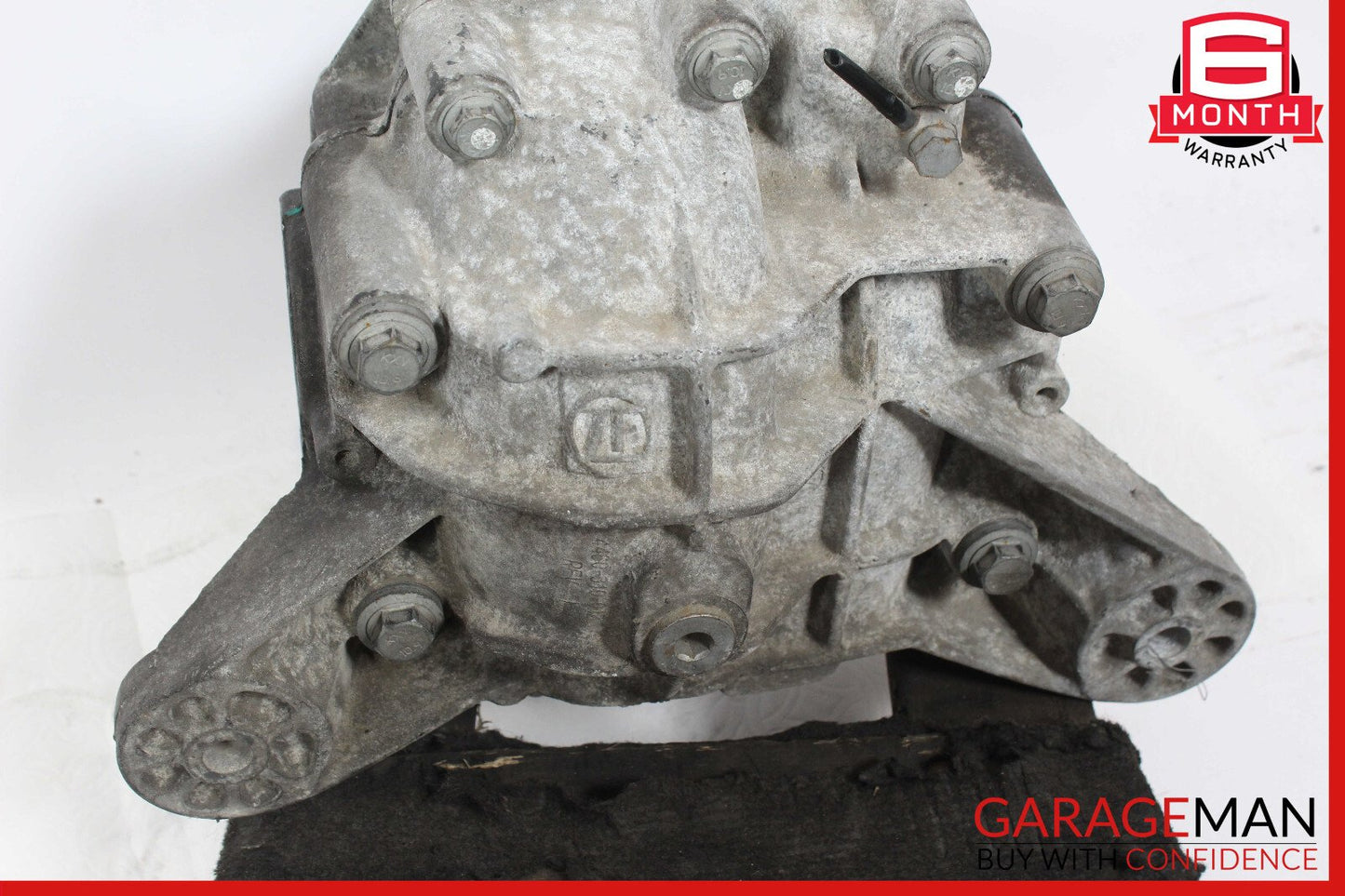 98-05 Mercedes W163 ML350 ML500 Rear Differential Diff Axle Carrier