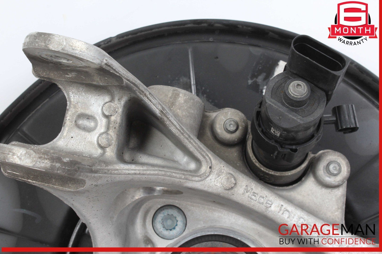 11-17 Porsche Cayenne / Touareg Rear Right Passenger Side Knuckle Spindle OEM