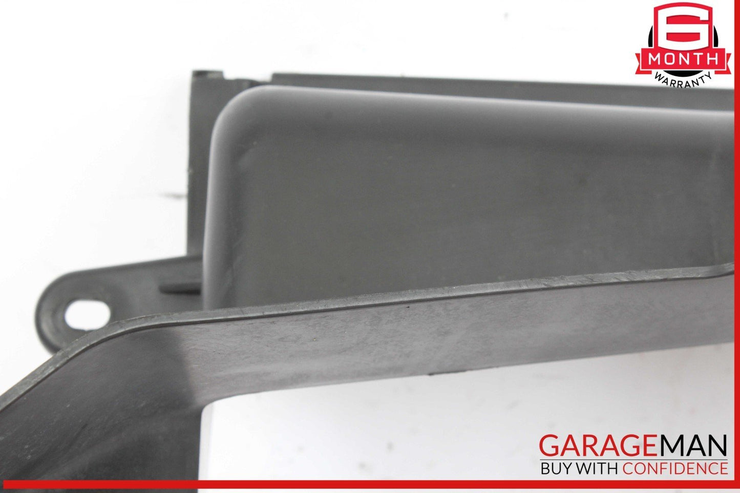 14-18 Maserati Ghibli M157 Front Left Side Intercooler Duct Shroud 670004140 OEM