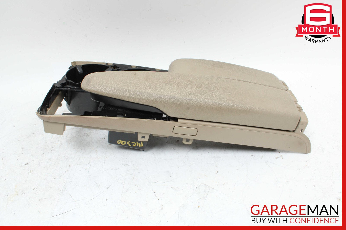 08-14 Mercedes W204 C250 C350 C300 Center Console Arm Rest Armrest Cup Holder