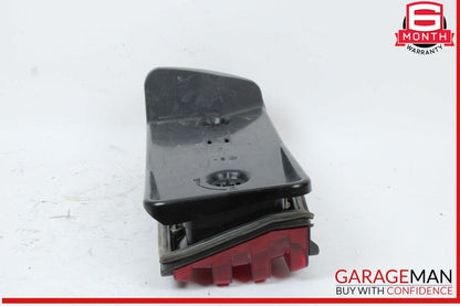 81-85 Mercedes W126 300SD Rear Right Passenger Side Taillight Tail Light Lamp